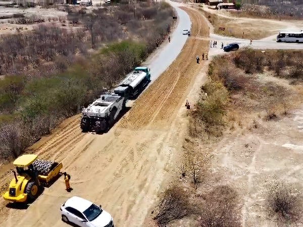 Recuperação da BR-226 entre Solonópole e CE-371 Avança para Melhorar Trafegabilidade e Segurança na Região